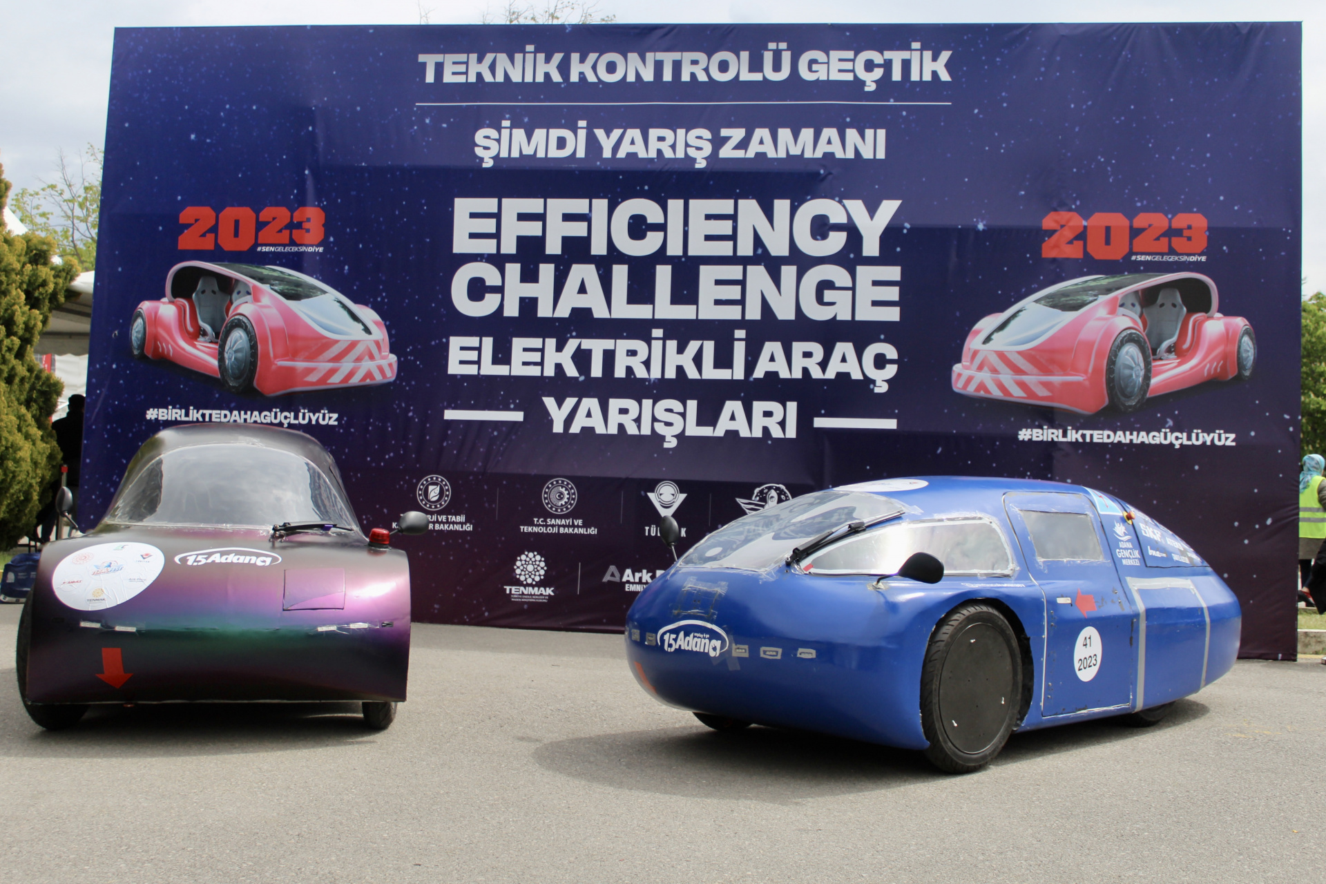 TÜBİTAK tarafından TEKNOFEST 2023 kapsamında düzenlenen "Uluslararası Efficiency Challenge Elektrikli Araç Yarışları"nda Hidromobil kategorisinde Şampiyon 1,5 Adana